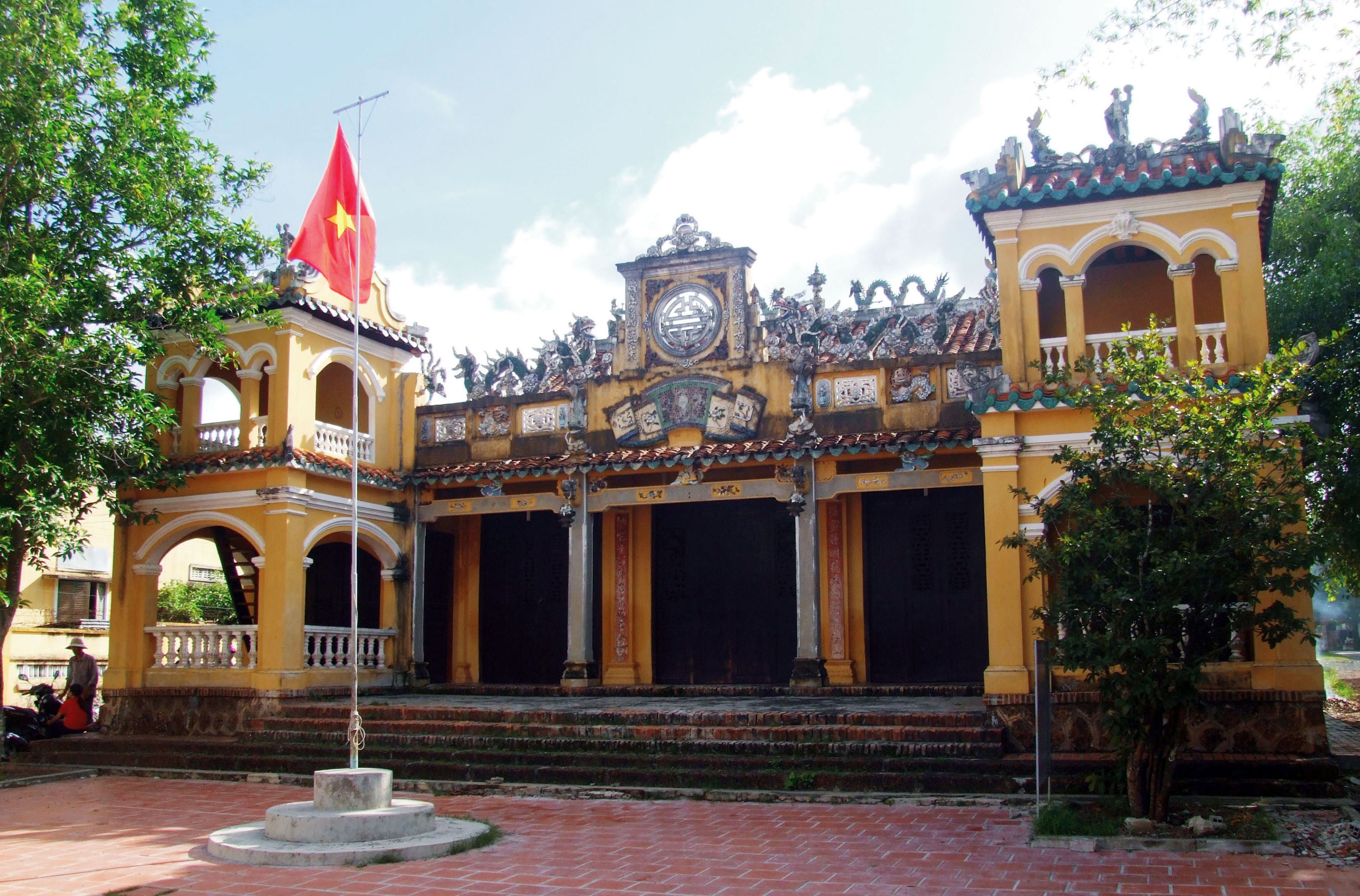 Di tích lịch sử Đình Hiệp Ninh 
